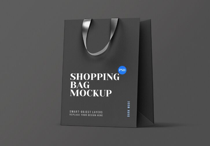 Free Shopping Bag Mockup