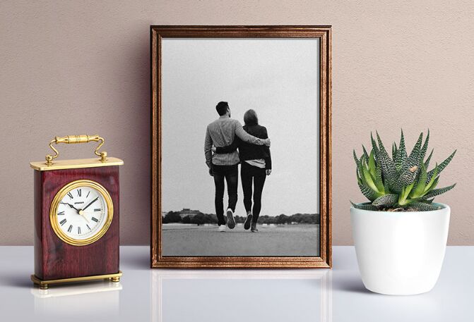 Picture Frame Mockup PSD